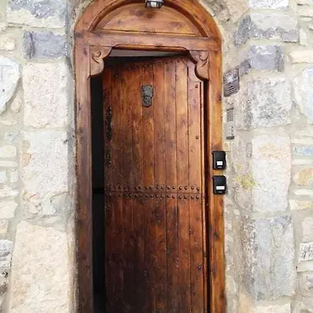 Apartamento Castillo De Escriche Formiche Alto