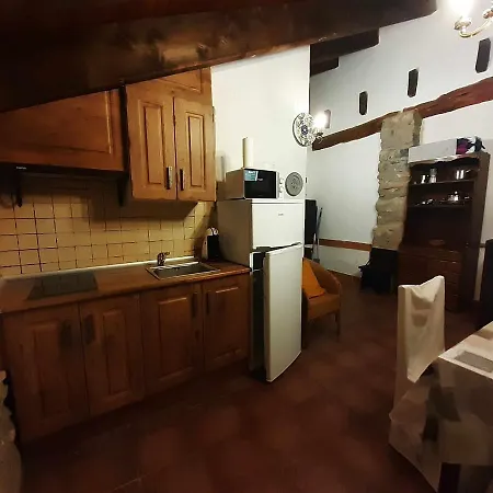 Castillo De Escriche Апартаменты *