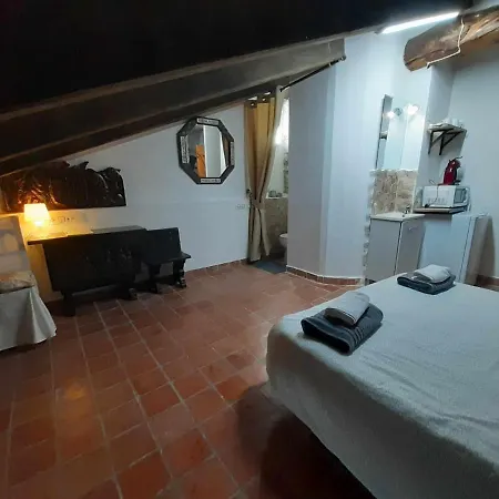 Castillo De Escriche