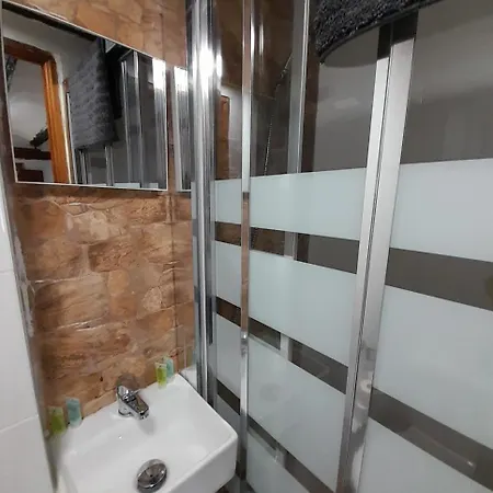 Castillo De Escriche Апартаменты *